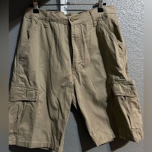 Wrangler Cargo shorts